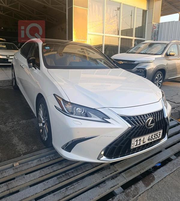Lexus ES 2025 for sale in Iraq - Baghdad